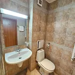 Two Charming In Trinity With Balcony And Free Parking By Flat Mаnager * בנסקו